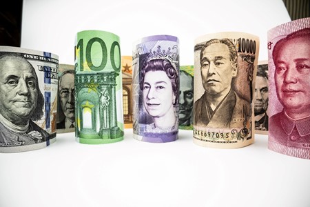 Slotkoers voorafgaande maand toegestaan bij waardering dividend in vreemde valuta